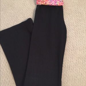 Victoria’s Secret foldable Waist Yoga pants